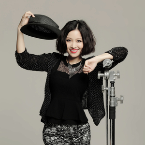 日本毛茸茸少女喷水
